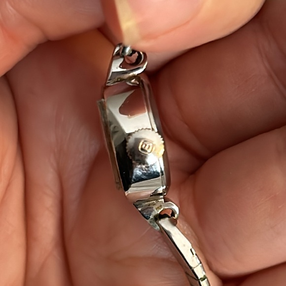 Vintage Benrus 14K Gold Dainty Watch - Picture 8 of 15